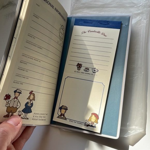 Sanrio 1995 The Vaudeville Duo - agenda and more book. Unused! - Picture 9 of 10